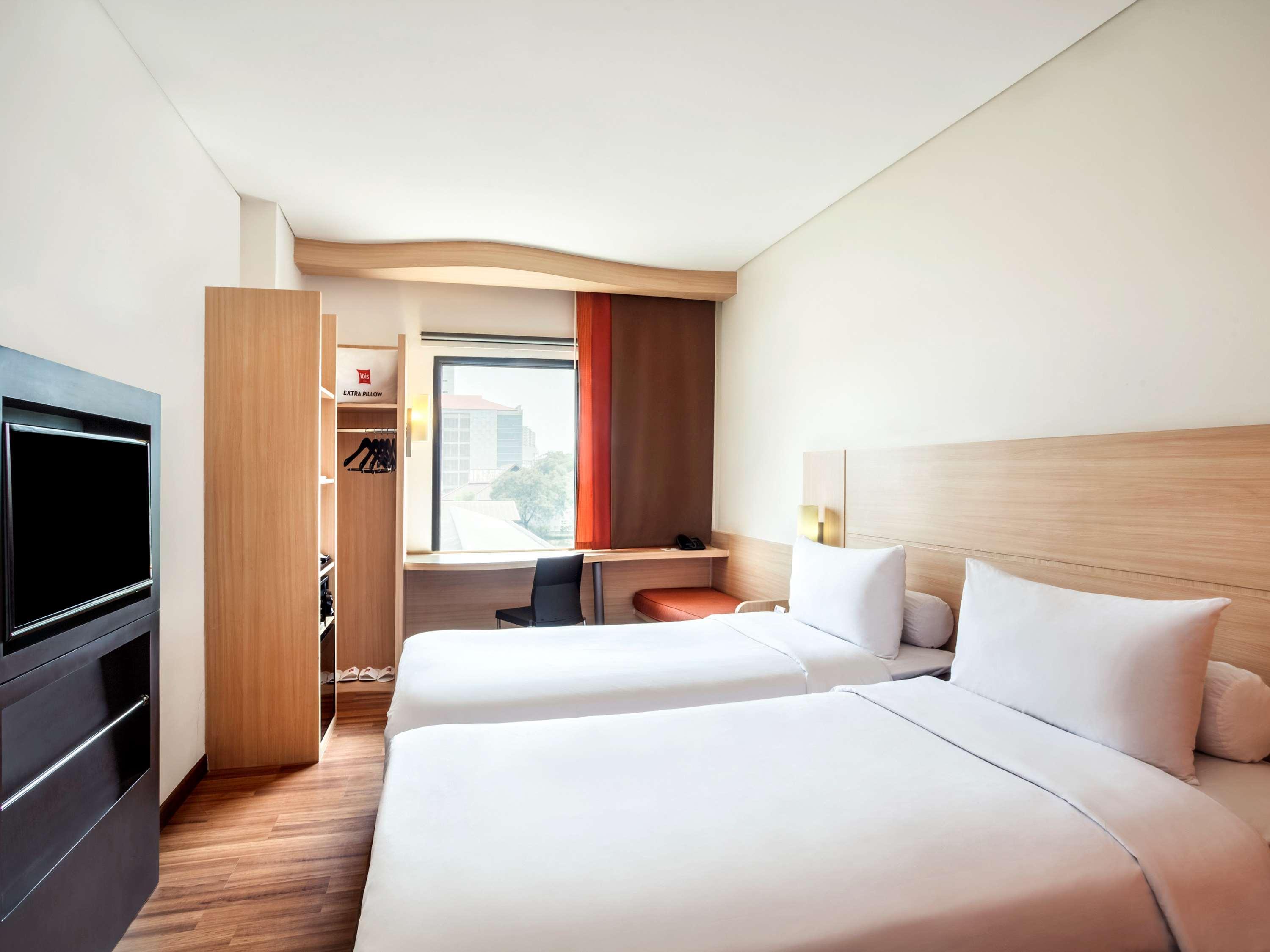 Swiss-Belinn Cawang Jakarta Kültér fotó