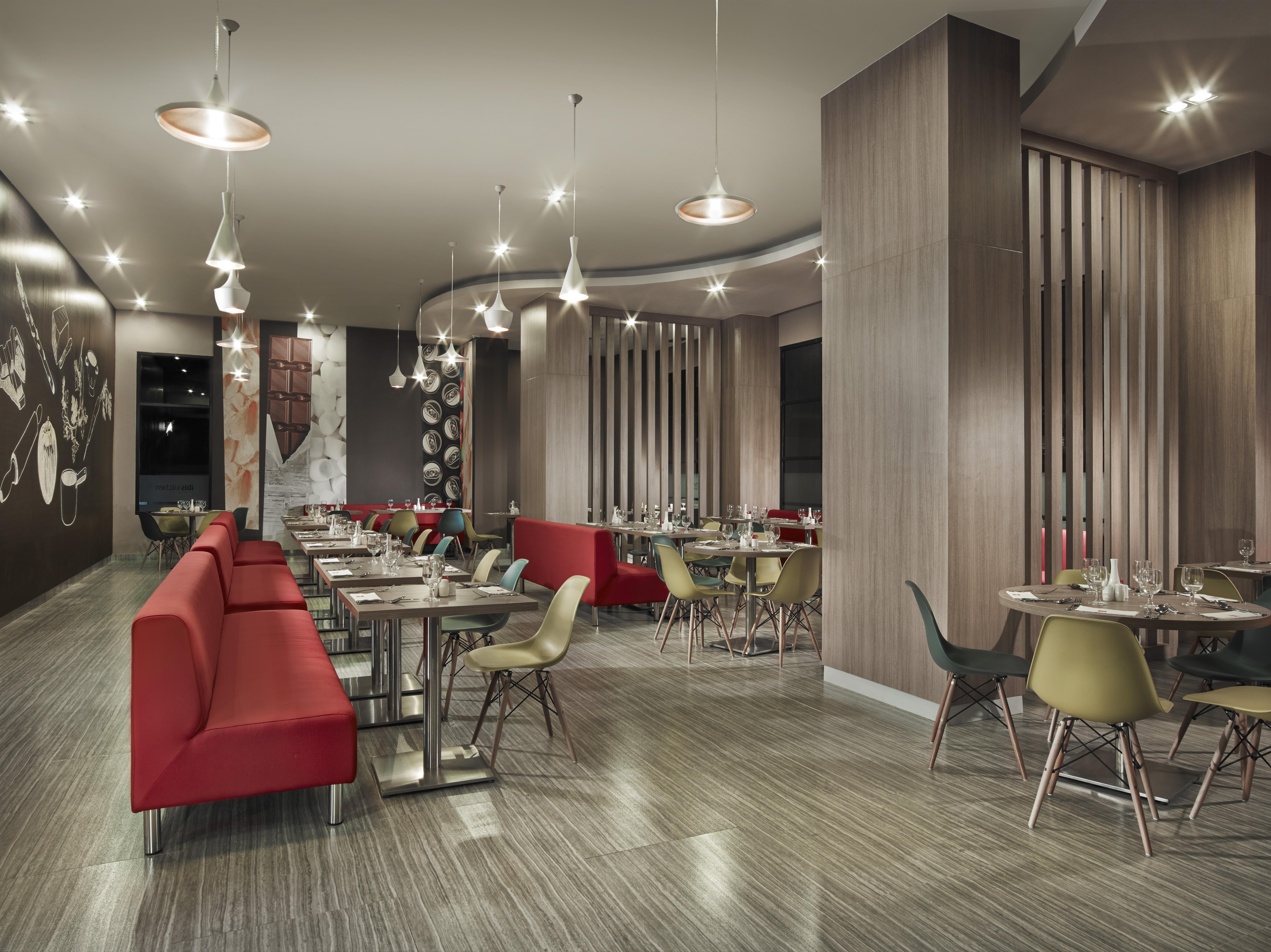 Swiss-Belinn Cawang Jakarta Kültér fotó