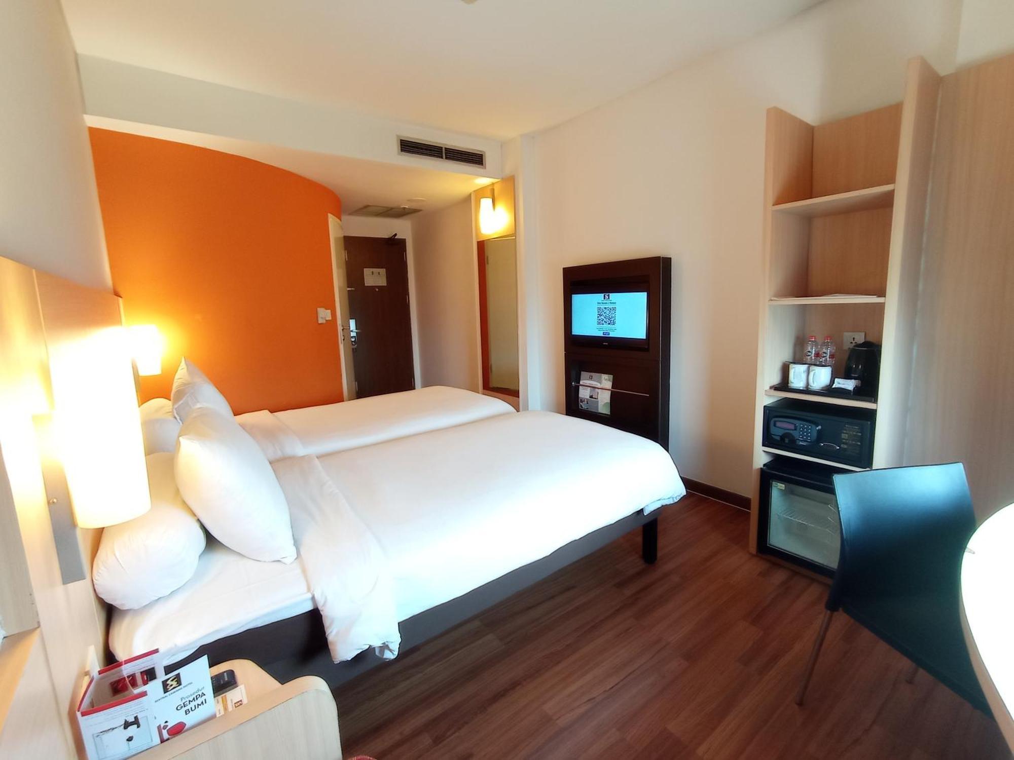 Swiss-Belinn Cawang Jakarta Kültér fotó